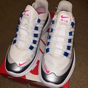 Nike Air Max Axis